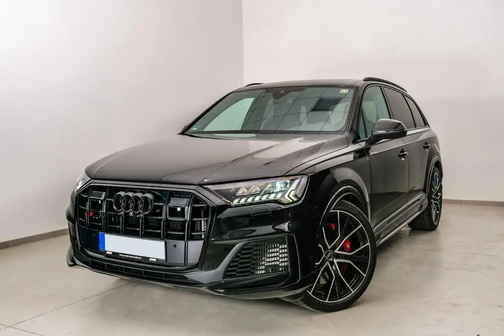 Audi SQ7 2025, interior — Lisbon Luxury Car Rental, Lisbon. The 2025 Audi SQ7 pairs 507 hp with the composure Audi's larger SUVs are known for: a…