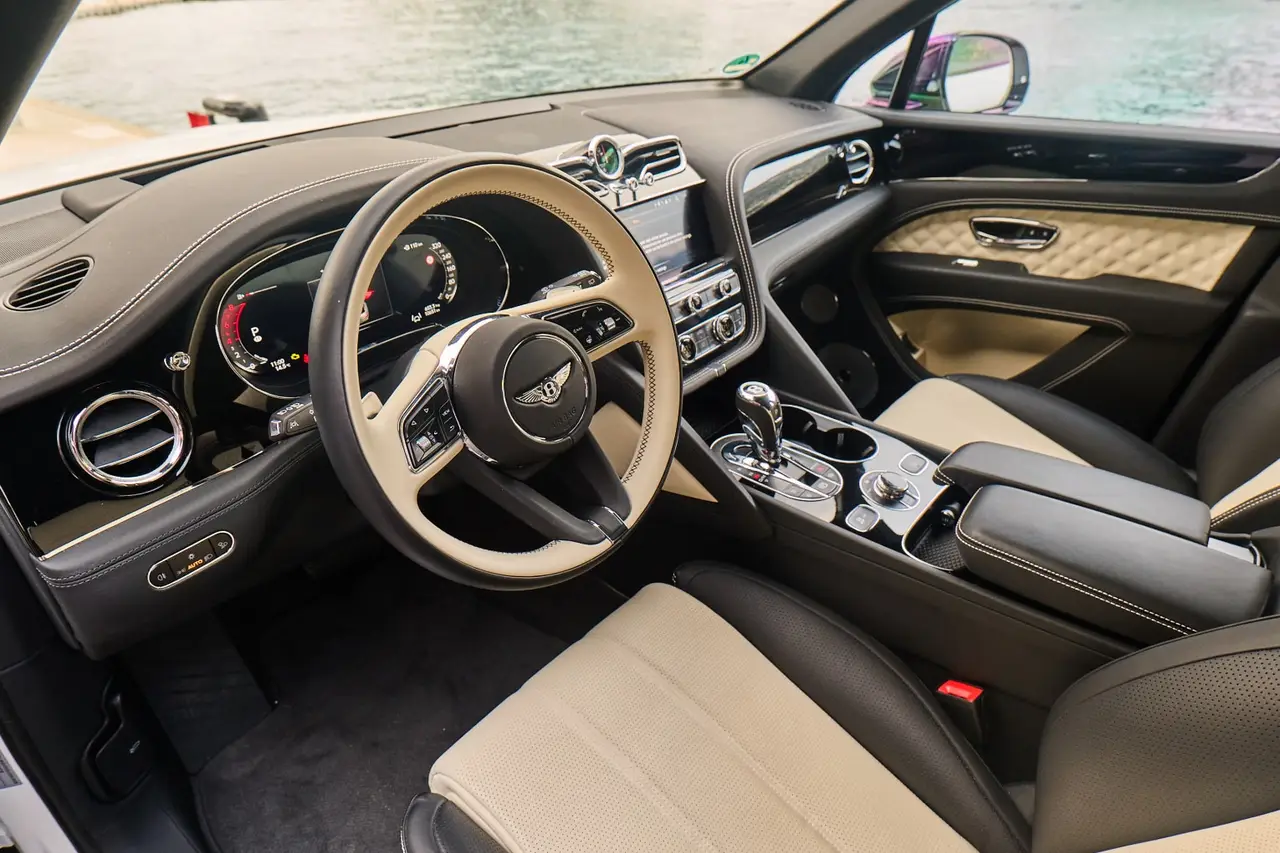 Bentley Bentayga V8-S 2024, rear view — Lisbon Luxury Car Rental, Lisbon. The Bentley Bentayga V8-S carries its 550 hp with the kind of composure that defines…
