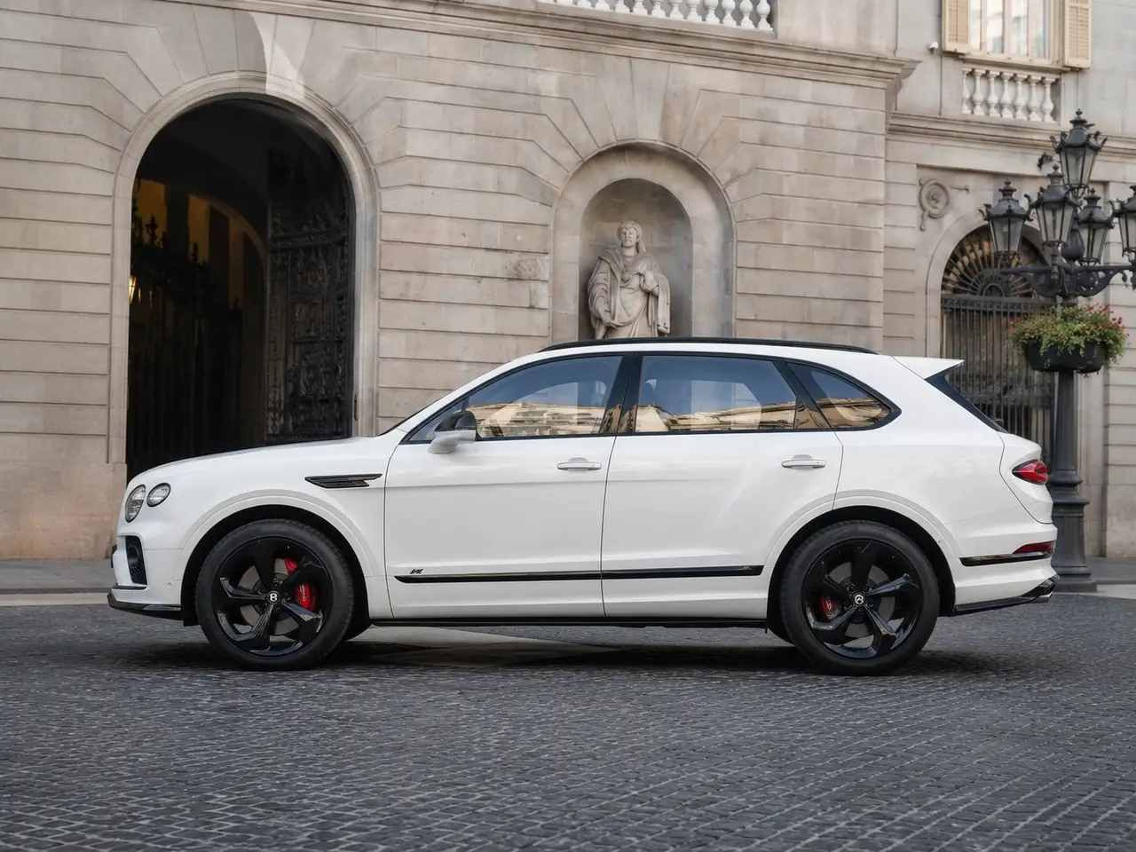 Bentley Bentayga V8-S 2024, exterior — Lisbon Luxury Car Rental, Lisbon. The Bentley Bentayga V8-S carries its 550 hp with the kind of composure that defines…