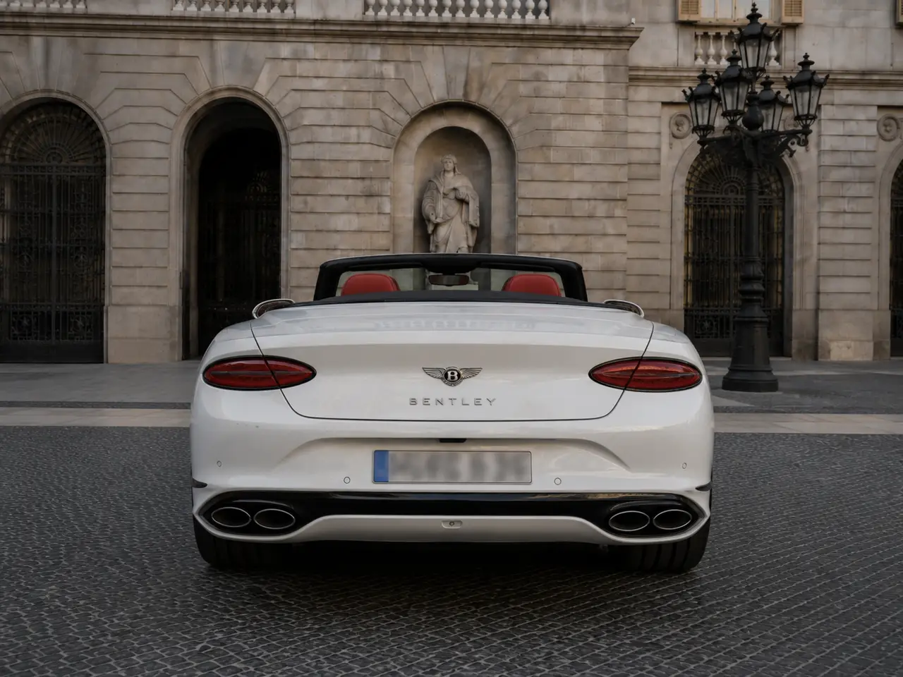 Bentley Continental GTC Speed 2025, rear view — Lisbon Luxury Car Rental, Lisbon. The Bentley Continental GTC Speed carries its 650 hp with the composure that defines…
