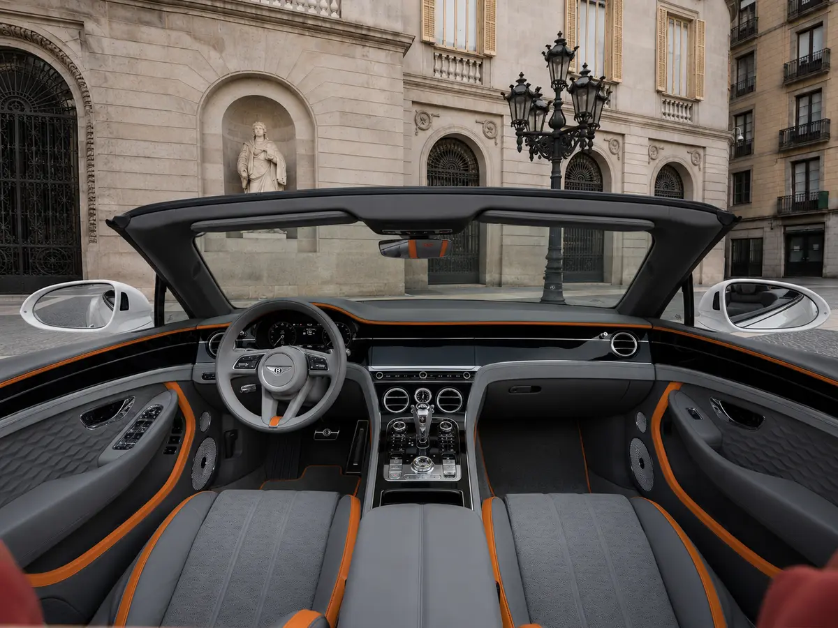 Bentley Continental GTC Speed 2025, interior — Lisbon Luxury Car Rental, Lisbon. The Bentley Continental GTC Speed carries its 650 hp with the composure that defines…