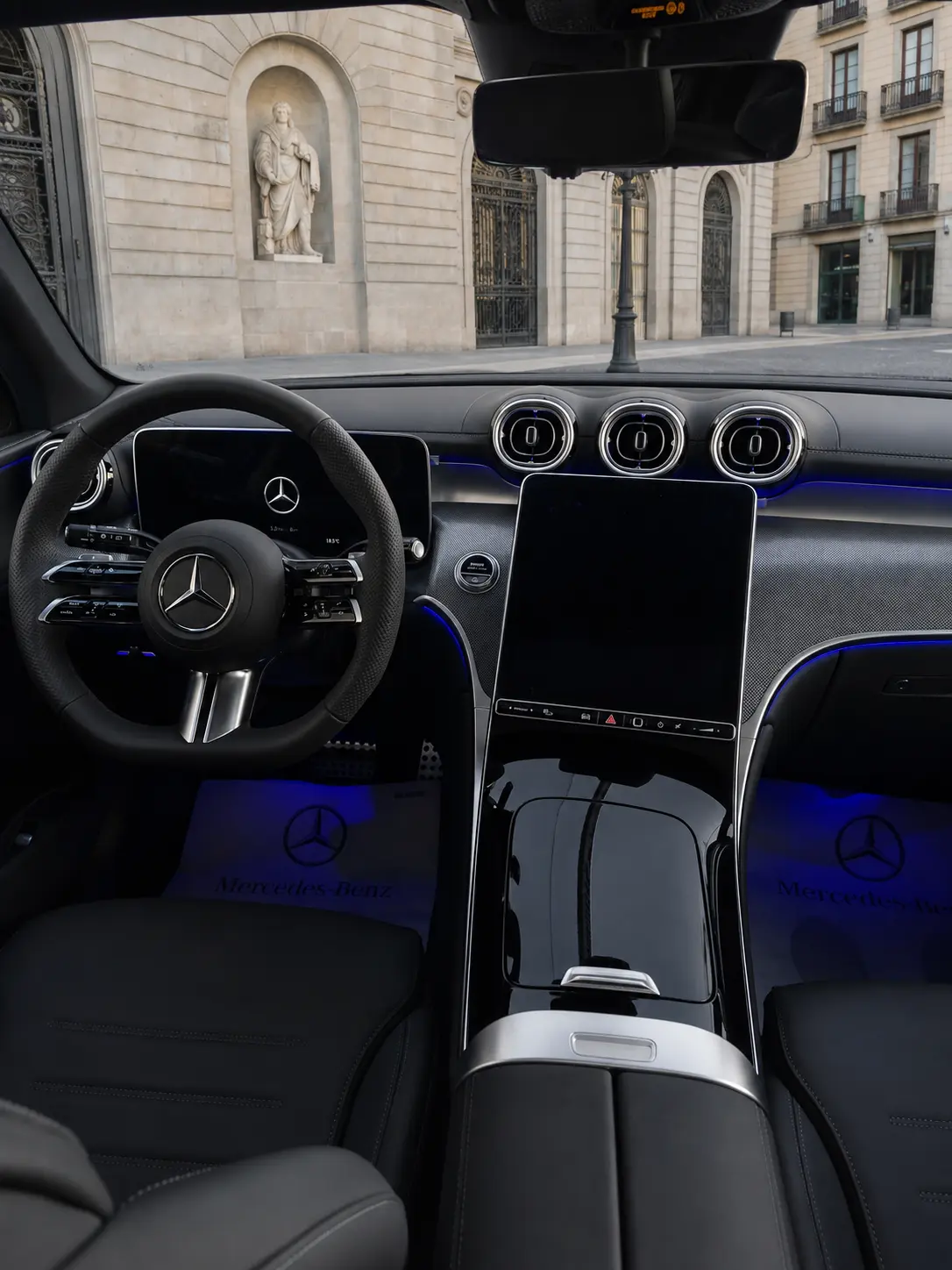 Mercedes Benz GLC 2025, interior — Lisbon Luxury Car Rental, Lisbon. The 2025 Mercedes Benz GLC is a mid-size SUV built for ease rather than drama: 258 hp,…