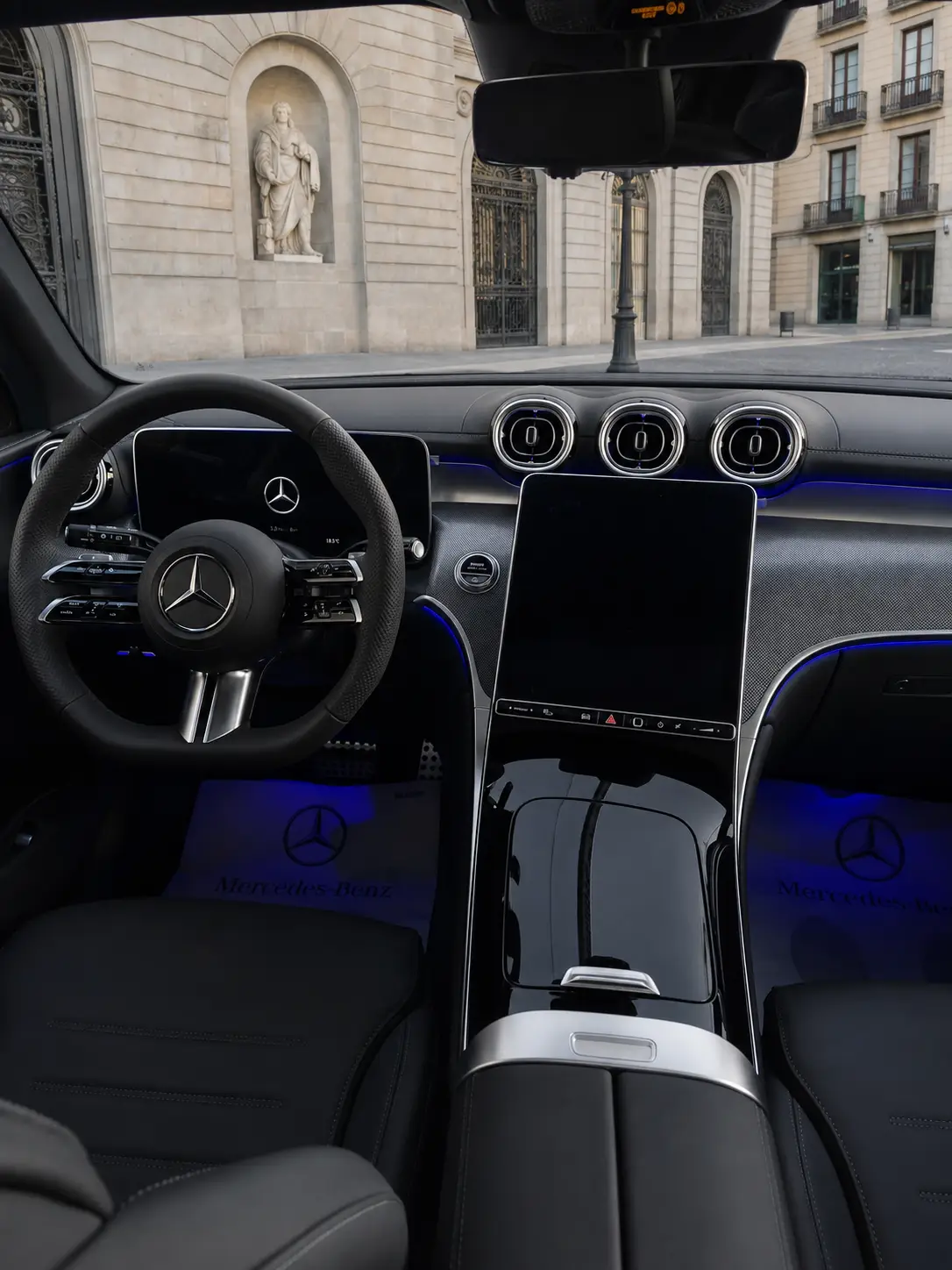 Mercedes Benz GLC 2025, interior — Lisbon Luxury Car Rental, Lisbon. The 2025 Mercedes Benz GLC is a mid-size SUV built for ease rather than drama: 258 hp,…