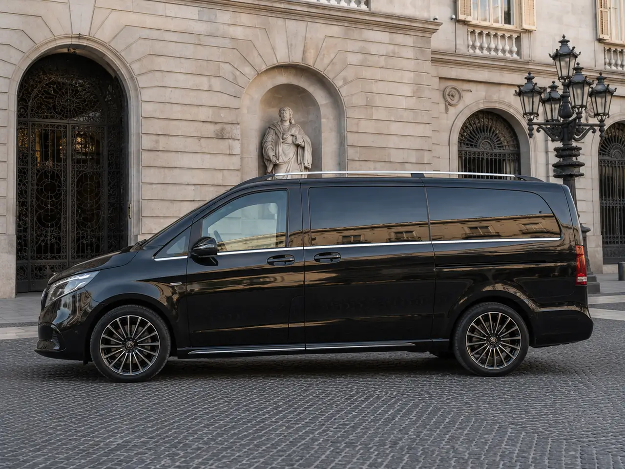 Mercedes Benz V300 4x4 XL Exclusive 7 seats 2025, exterior — Lisbon Luxury Car Rental, Lisbon. The Mercedes Benz V300 4x4 XL Exclusive is built for groups who need real space without…