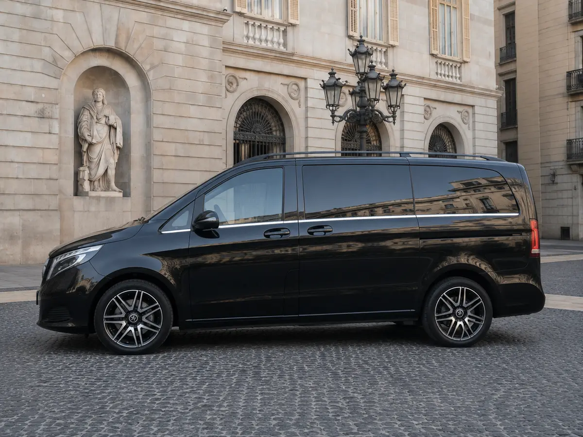 Mercedes Benz V300 8 seats 2025, exterior — Lisbon Luxury Car Rental, Lisbon. The Mercedes Benz V300, built for 2025, carries eight passengers with the kind of…