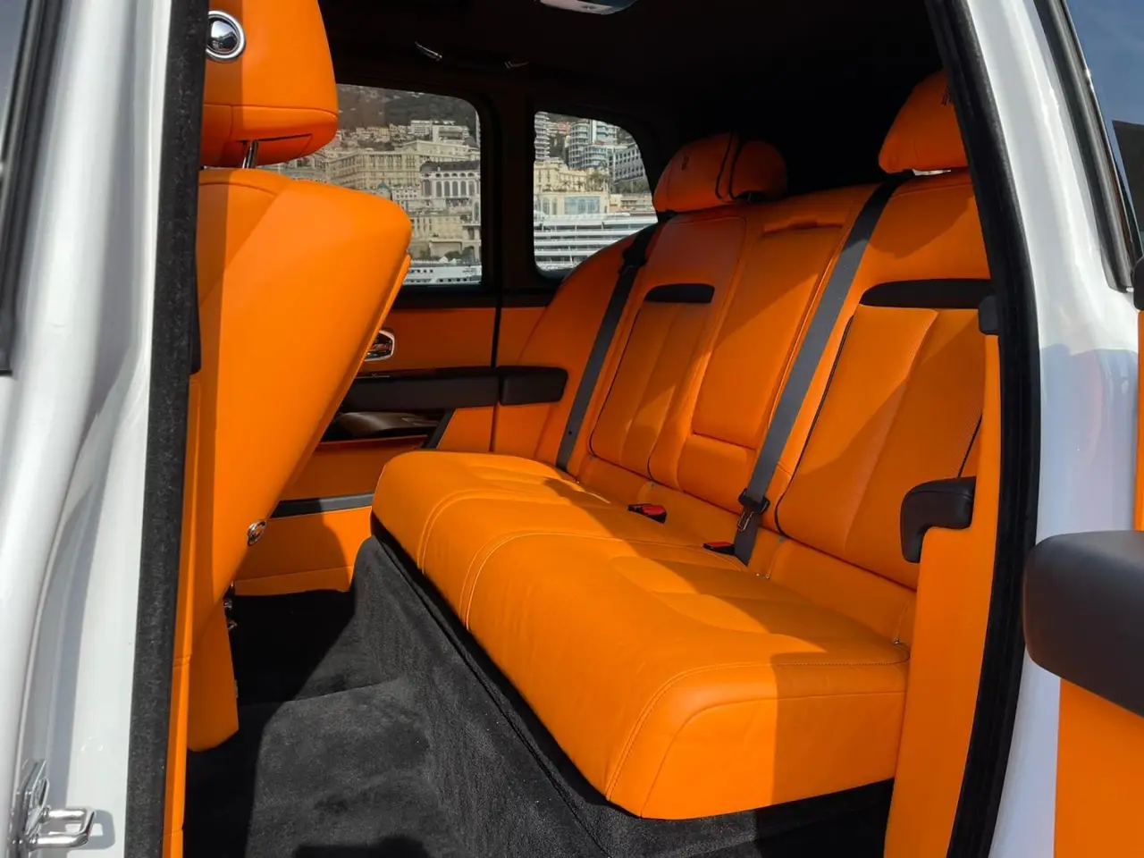 Rolls-Royce Cullinan 2022, exterior — Lisbon Luxury Car Rental, Lisbon. The Rolls-Royce Cullinan carries its size without any sense of effort. With 563 hp under…