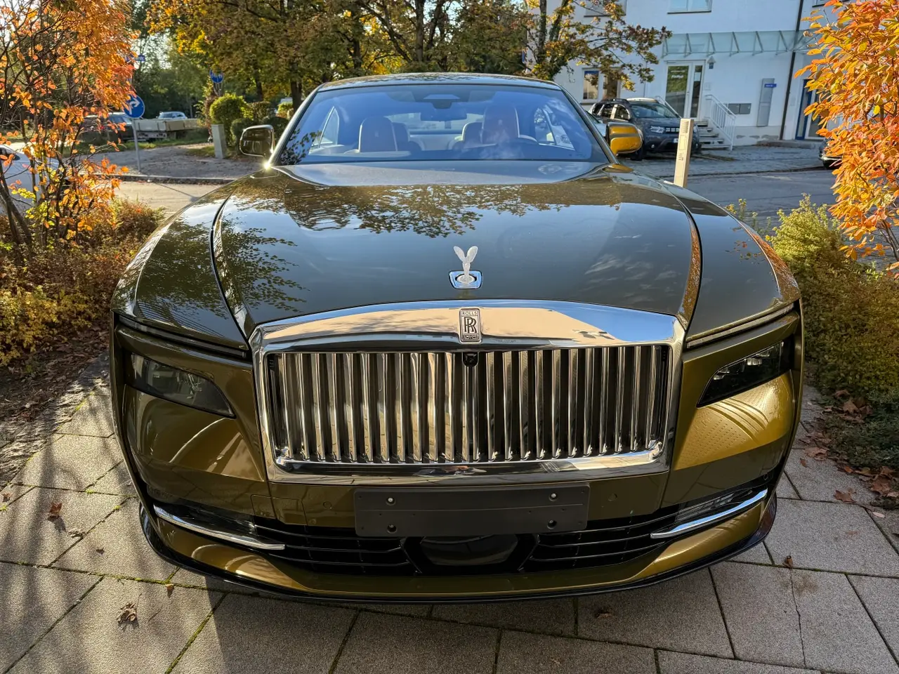 Rolls-Royce Spectre 2024, front view — Lisbon Luxury Car Rental, Lisbon. The Rolls-Royce Spectre is Rolls-Royce's first series-production electric model, and it…