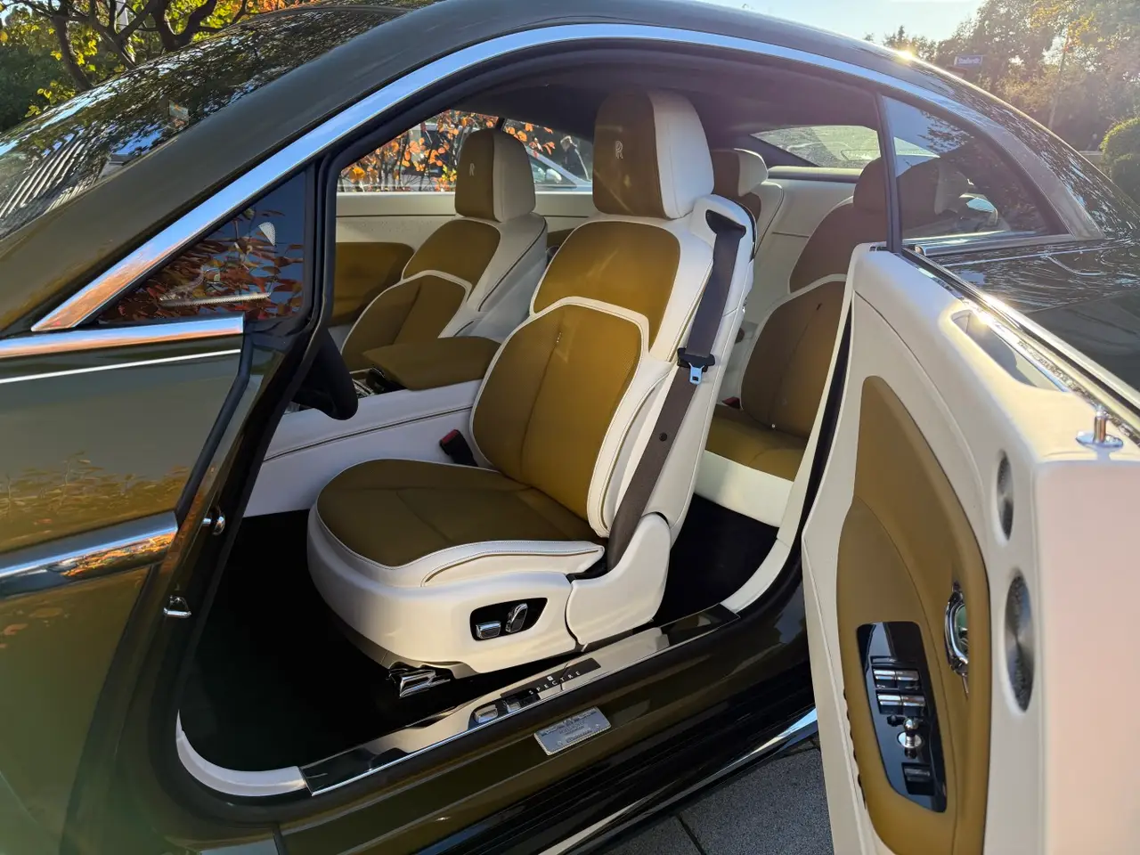 Rolls-Royce Spectre 2024, rear view — Lisbon Luxury Car Rental, Lisbon. The Rolls-Royce Spectre is Rolls-Royce's first series-production electric model, and it…