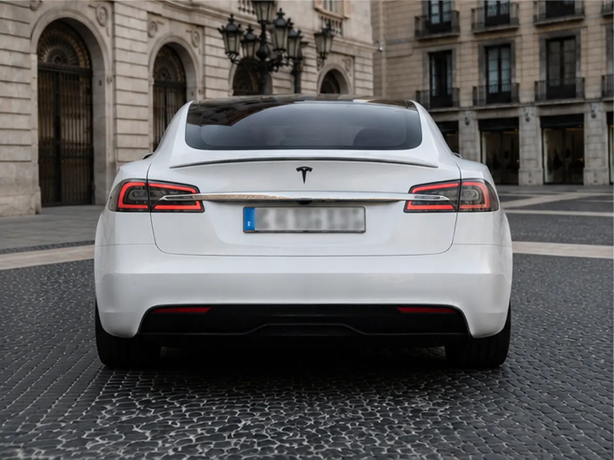 Tesla Model S Plaid 2025, rear view — Lisbon Luxury Car Rental, Lisbon. The 2025 Tesla Model S Plaid puts 1020 hp behind a single press of the accelerator, with…
